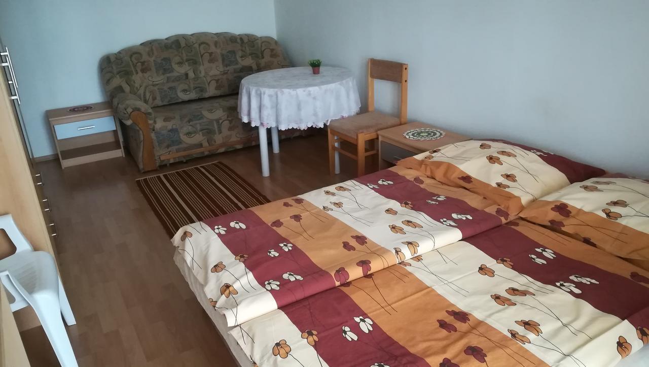 Privat Luptak Hotel Štrba Екстериор снимка